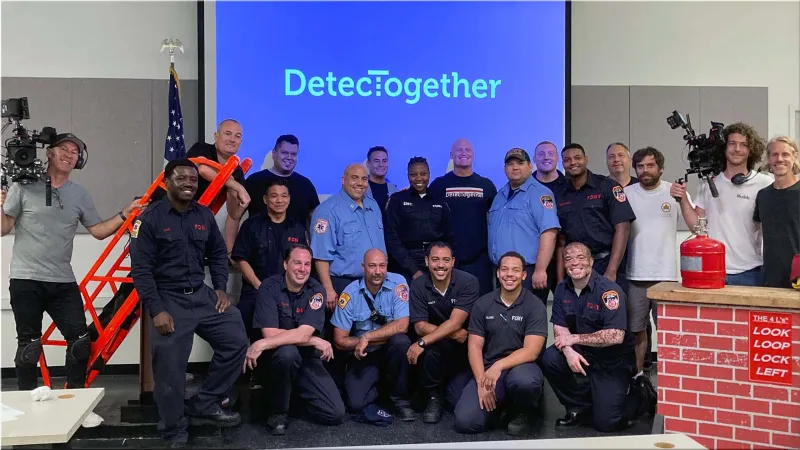 DetecTogether