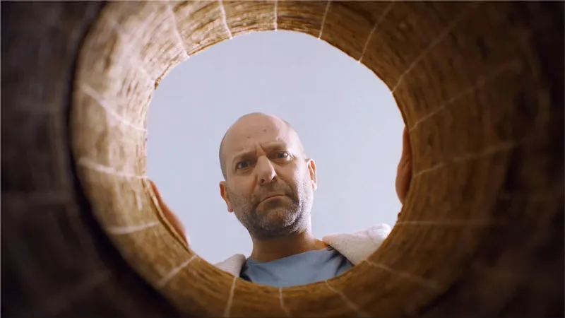 Samsung "The man who got to the bottom of the laundry basket"