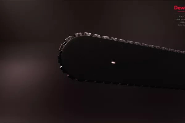 Dewilux "Chainsaw"