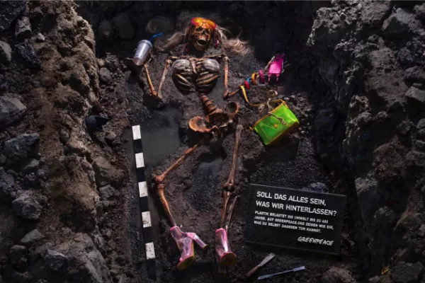 Greenpeace "Plastic Legacy"