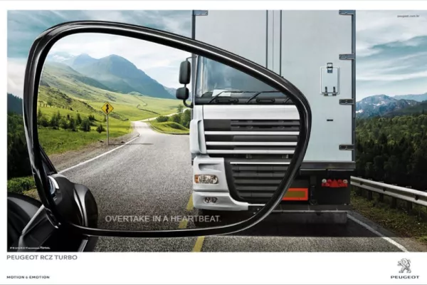 Peugeot outdoor ads