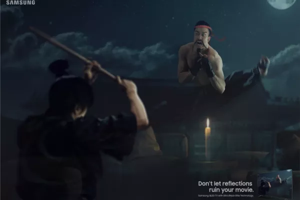 Samsung "Don't let reflections ruin your movie"