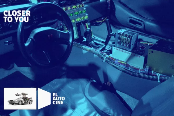 The drive-in theater El Autocine is "Closer to you"