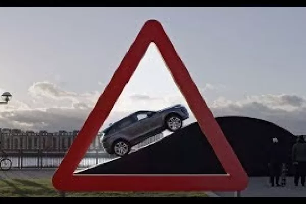 Land Roverl: "Warning Signs" Land Roverl: "Warning Signs"