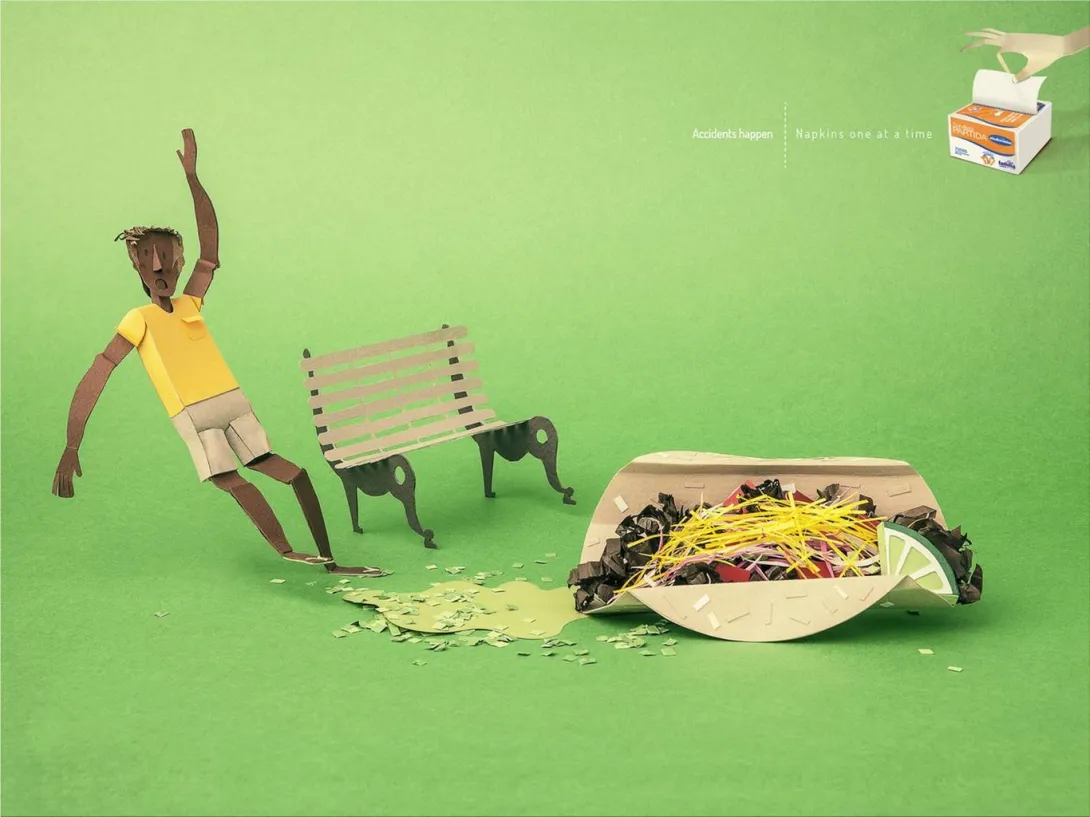 Familia Institucional outdoor ads
