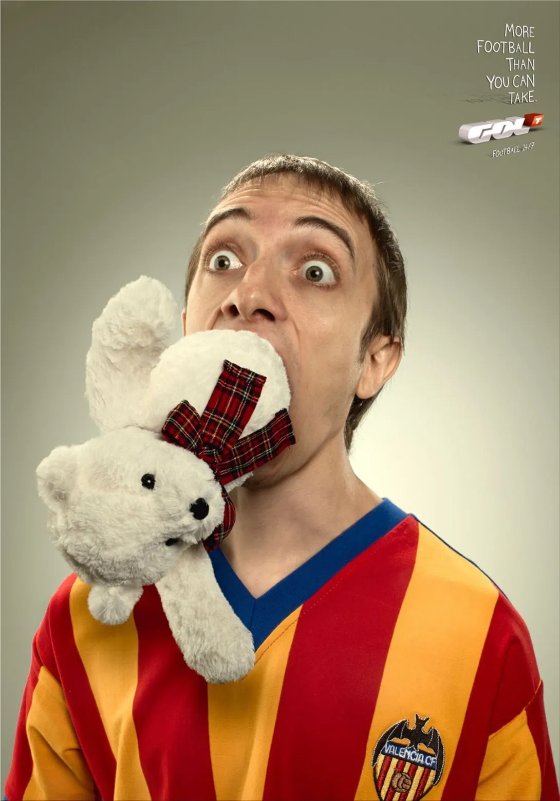 Gol Televisión print ads