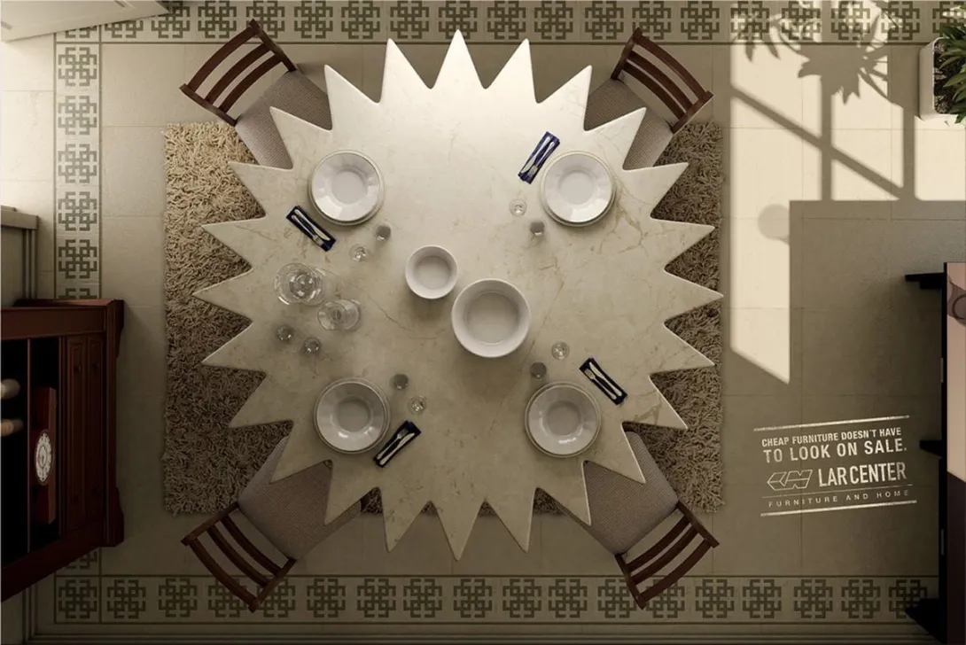 Lar Center ads