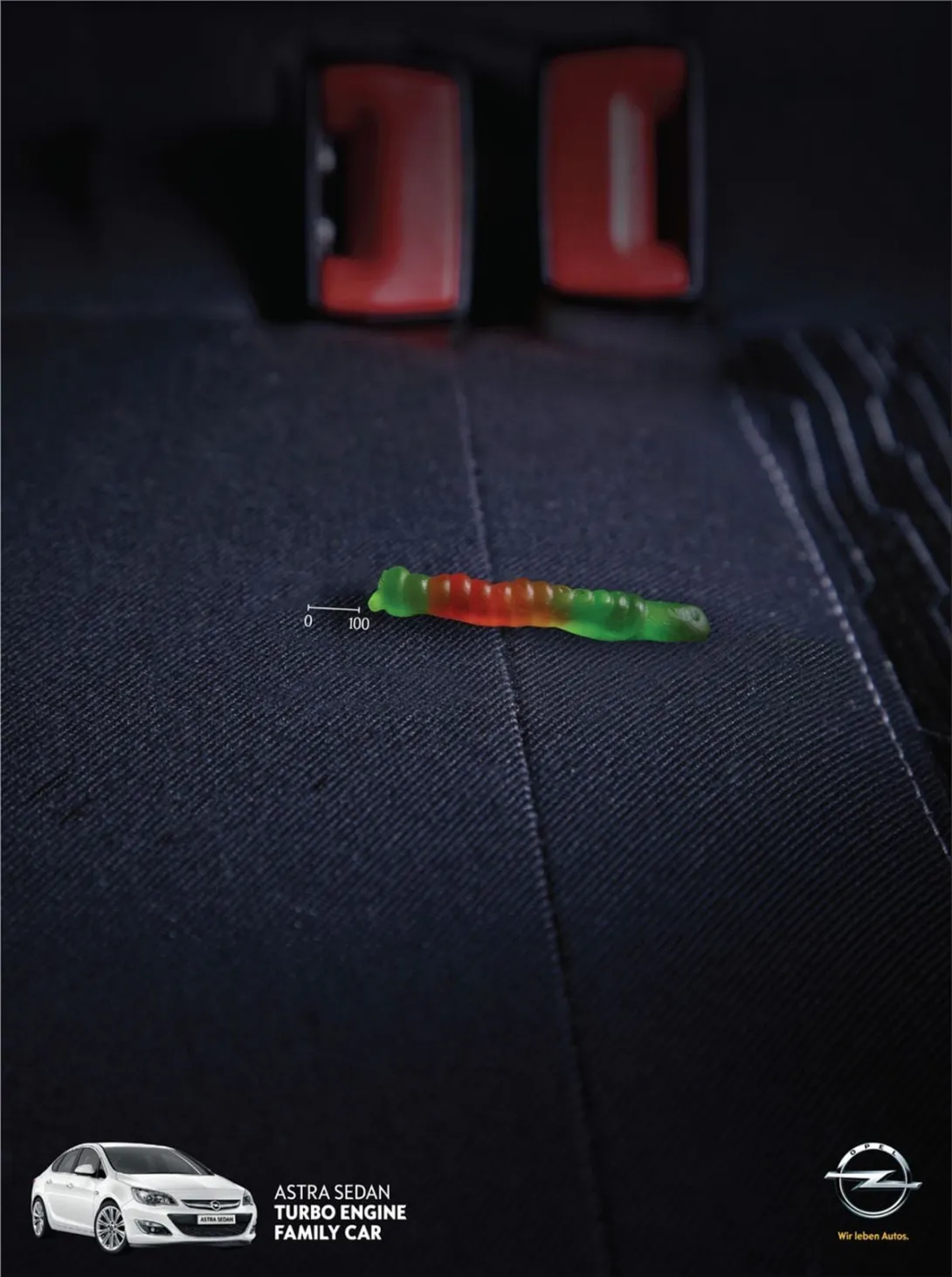 Opel Astra ads