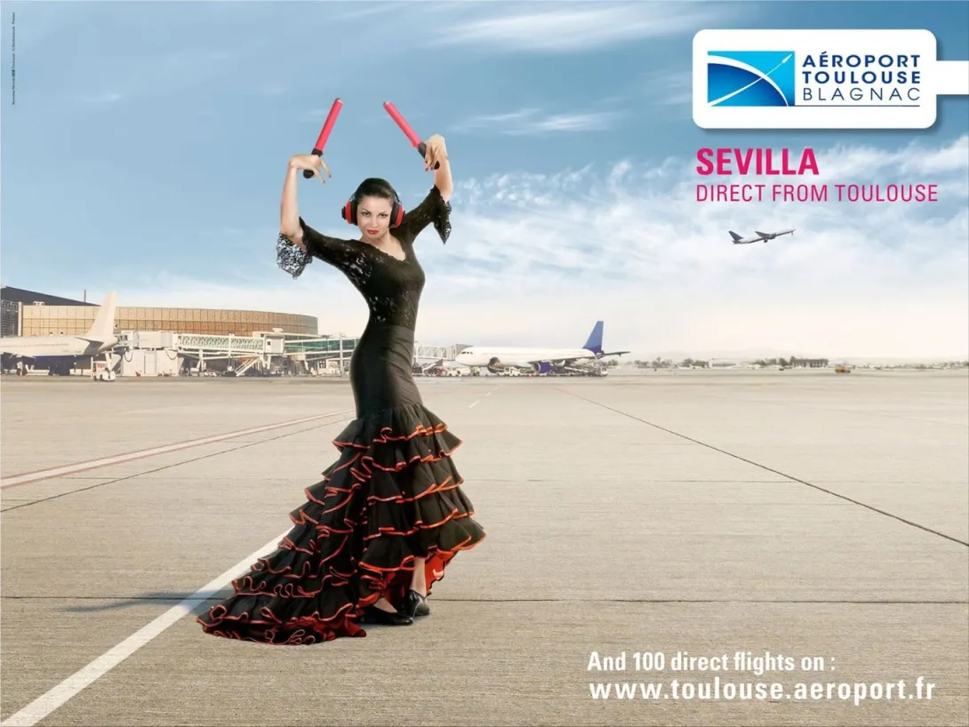 Toulouse Airport ads